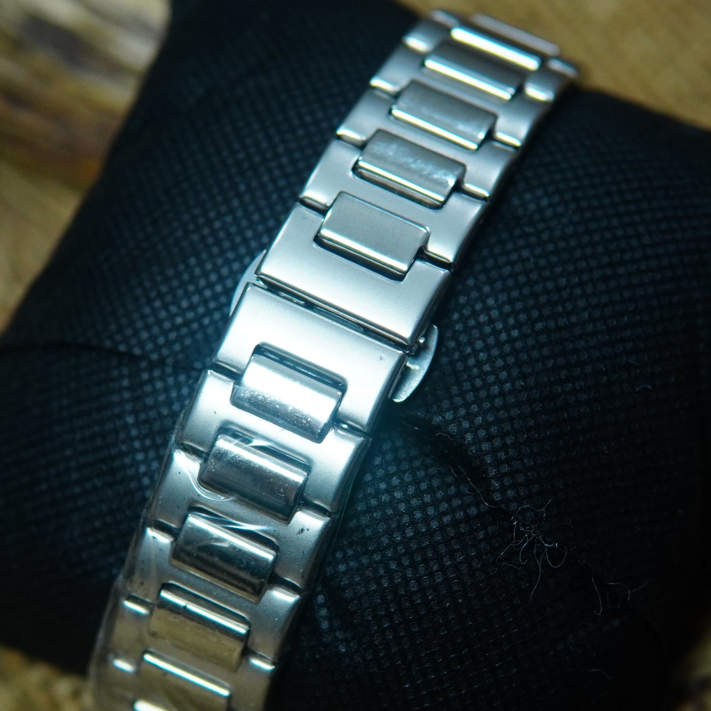 Patek Philippe Geneve Silver Watch M006