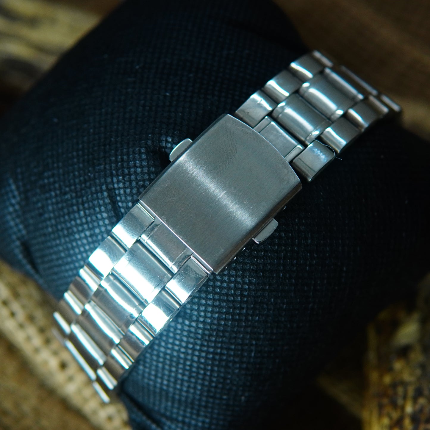 Carrera Calibre 5 – Luxury Swiss Watch M008