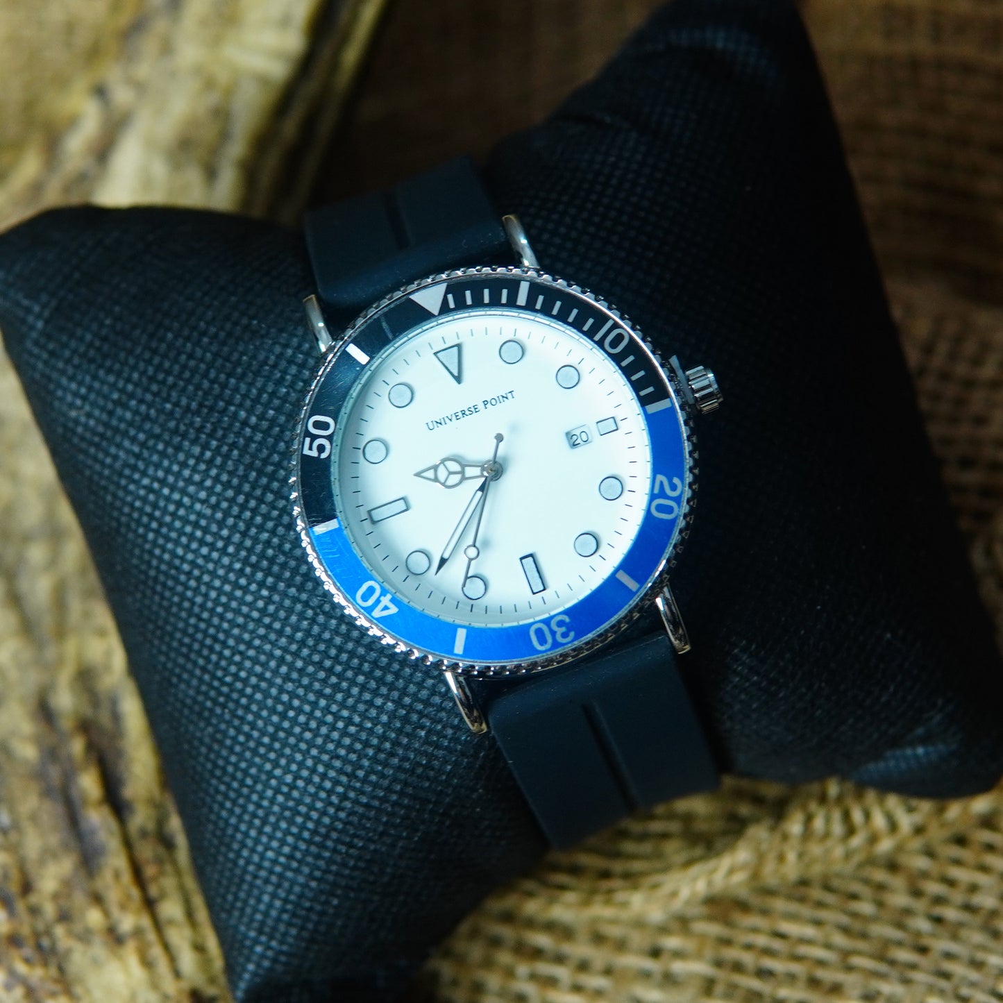 Prism Luxe - Magnet Strap series - High Quality Ultra Comfortable Straps & Finish M017
