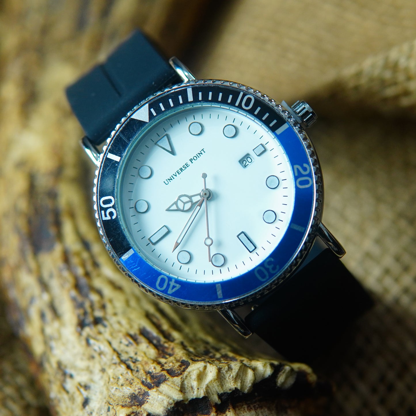 Prism Luxe - Magnet Strap series - High Quality Ultra Comfortable Straps & Finish M017