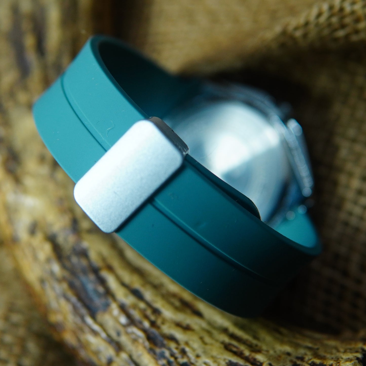 Catera Elegant Aqua Blue Silicone Strap Watch M018