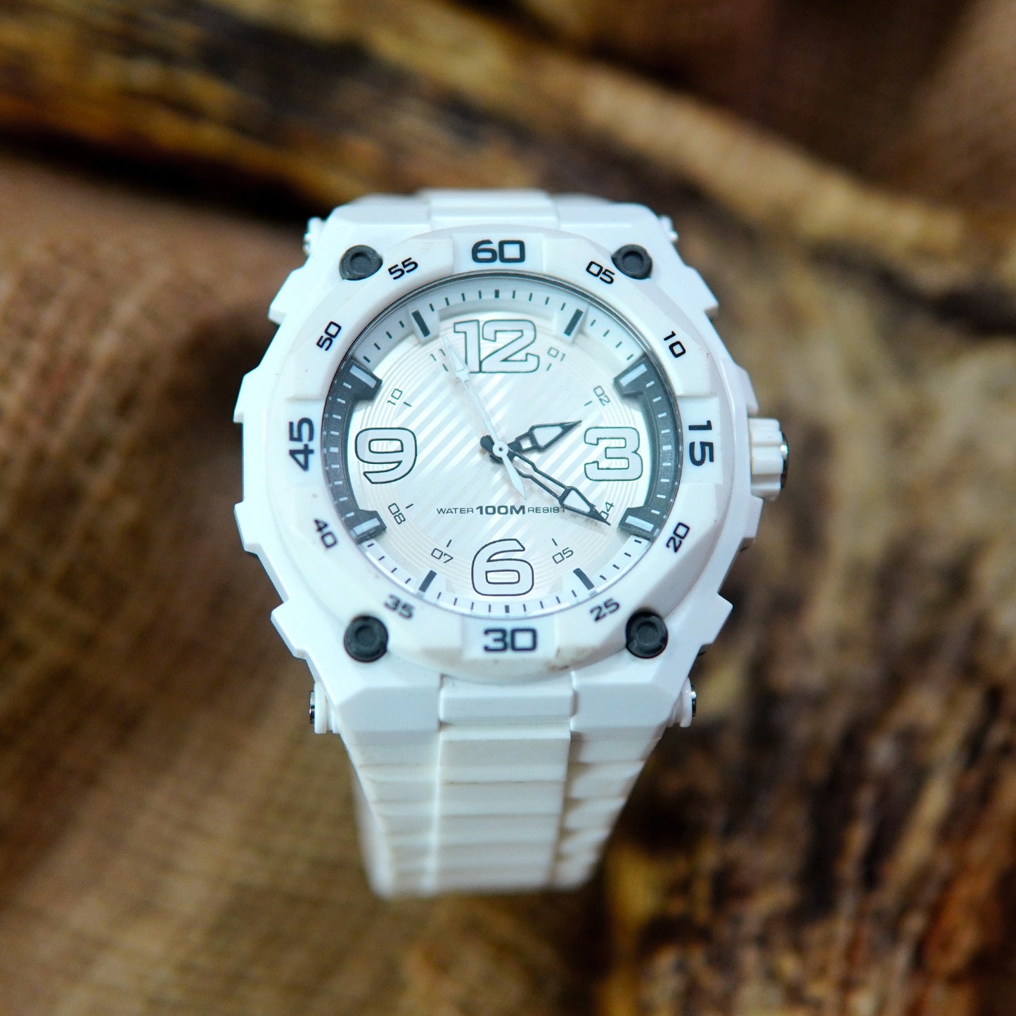 Wrist Young Watch 700M