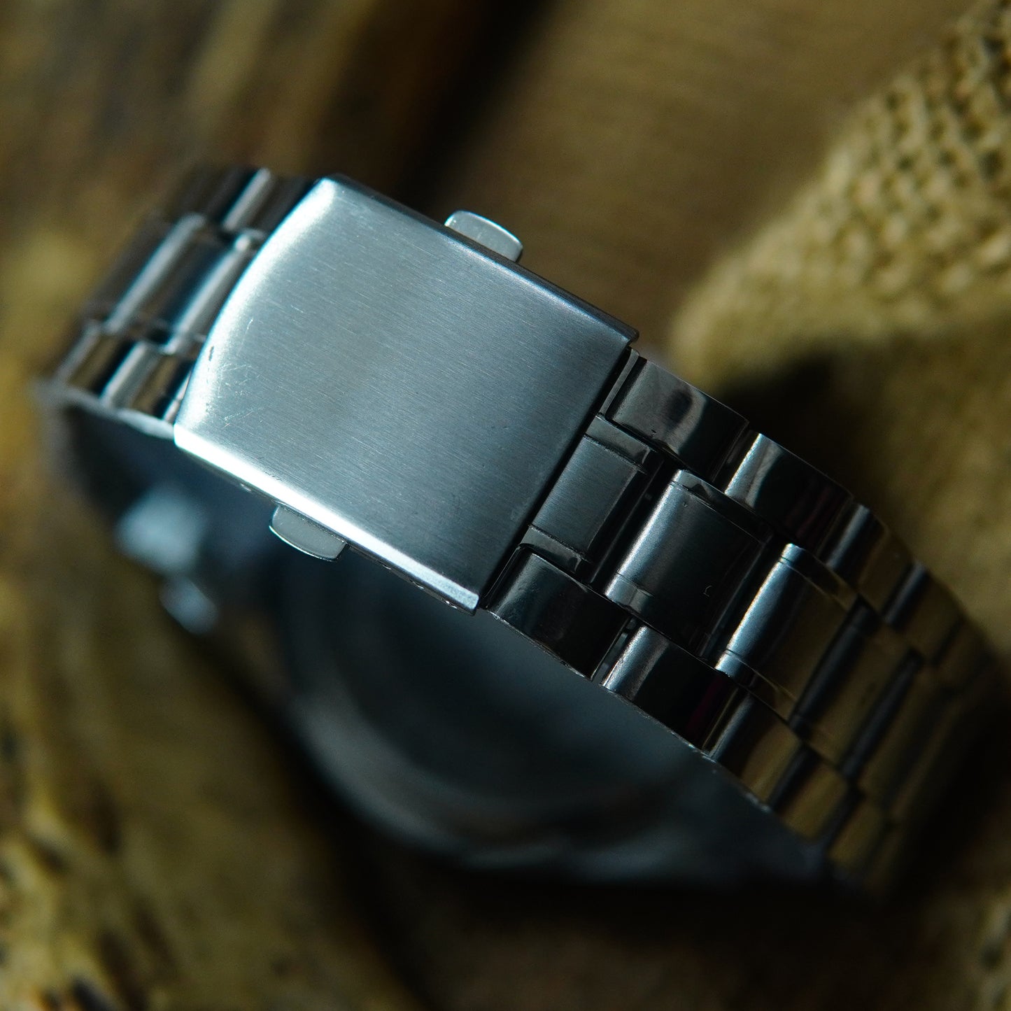 Carrera Calibre 5 – Luxury Swiss Watch M008