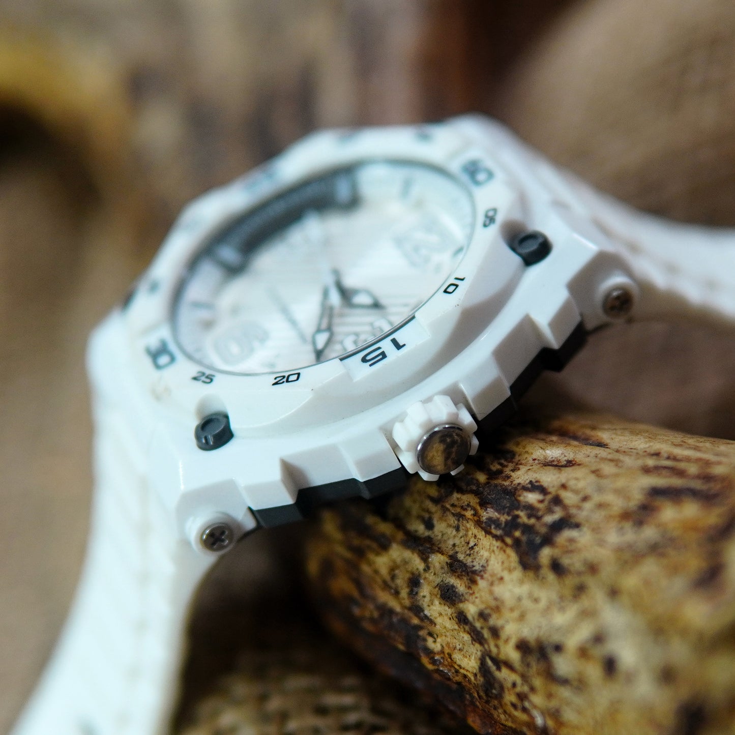 Wrist Young Watch 700M