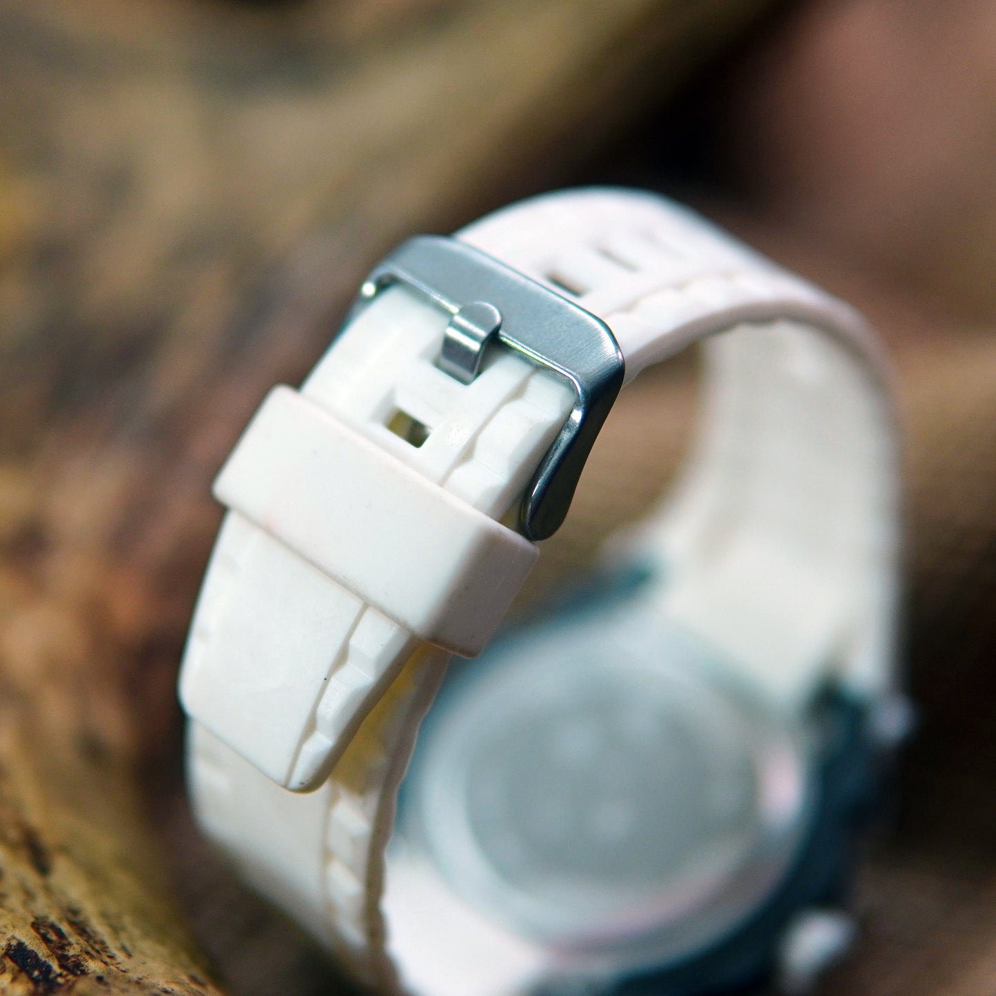 Wrist Young Watch 700M